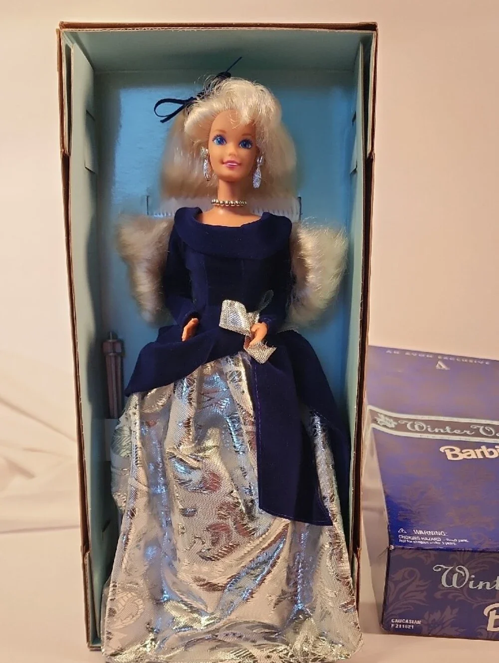 Avon Exclusive Winter Velvet Barbie Doll - Picture 2 of 8